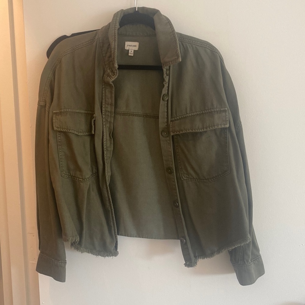 Sneakpeek Crop green jean jacket with raw hem